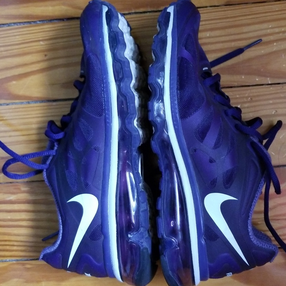 Nike womens Airmax sneakers